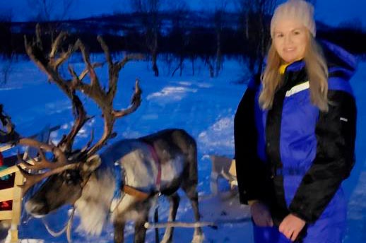 Brenda van Es with a reindeer